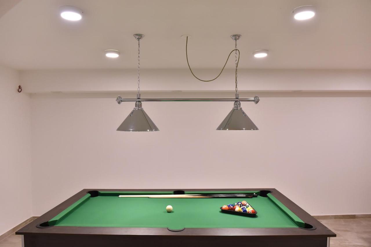 Villa Muskatel -With Heated Pool Brzac エクステリア 写真